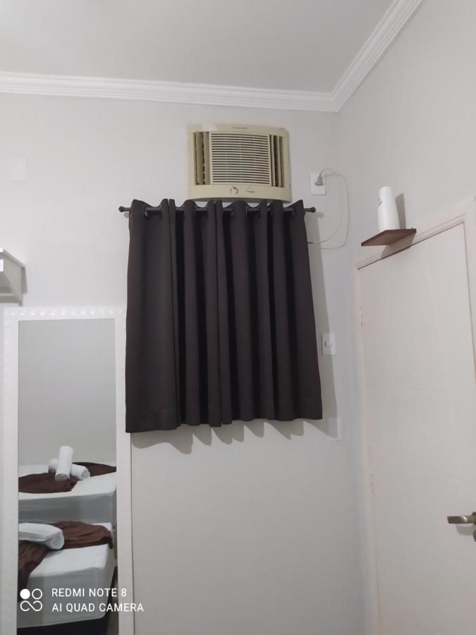 Pousada Quarto Com Ventilador,Ar Frigobar E Garagem 阿帕雷西达 外观 照片